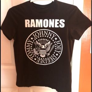 RAMONES SHIRT